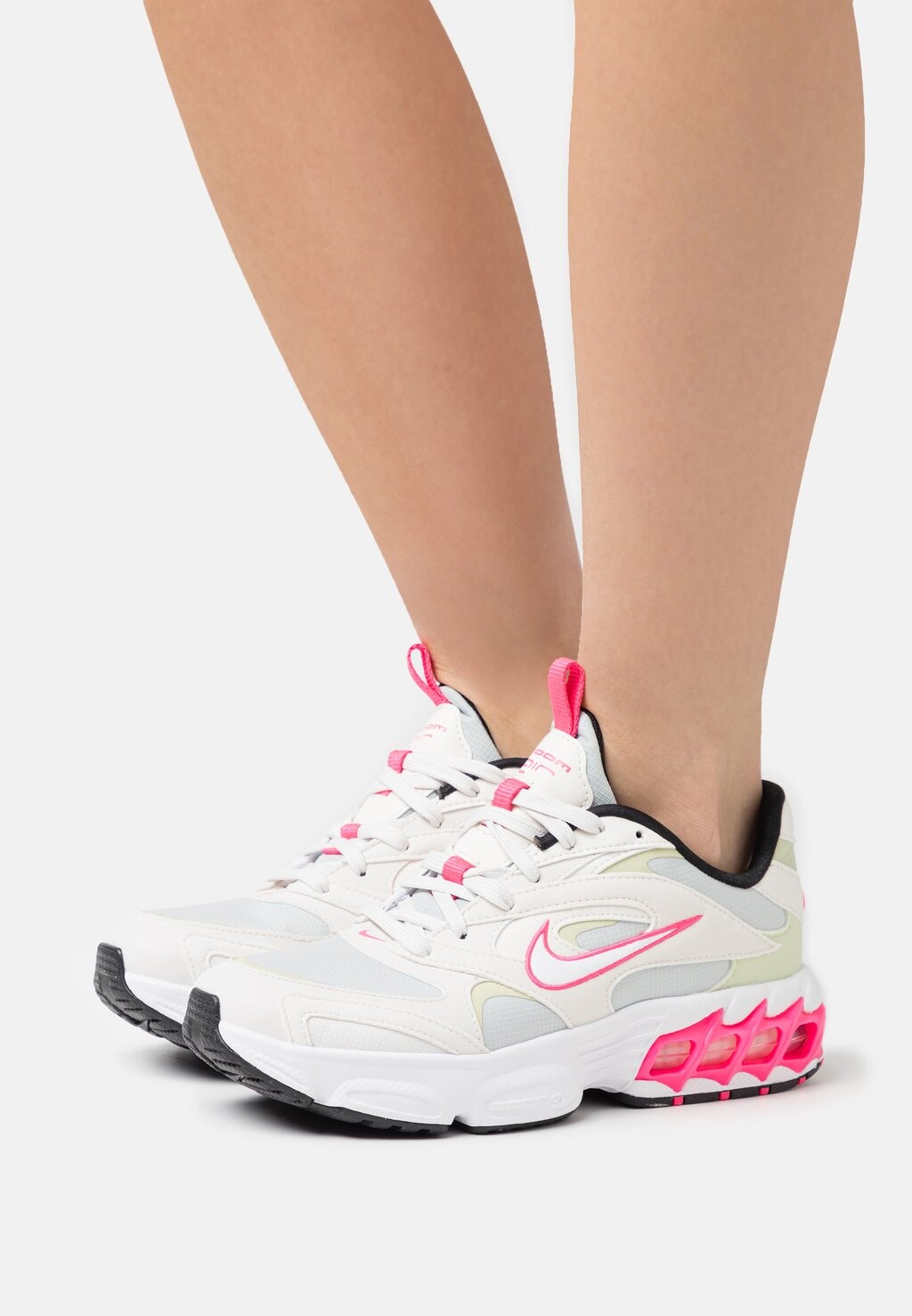 

Кроссовки Nike Zoom Air Fire, светло-серебристый / белый