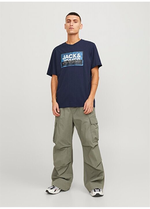 

Темно-синяя мужская футболка с круглым воротником JCOLOGAN TEE SS CREW NECK SS24 LN Jack & Jones, темно-синий