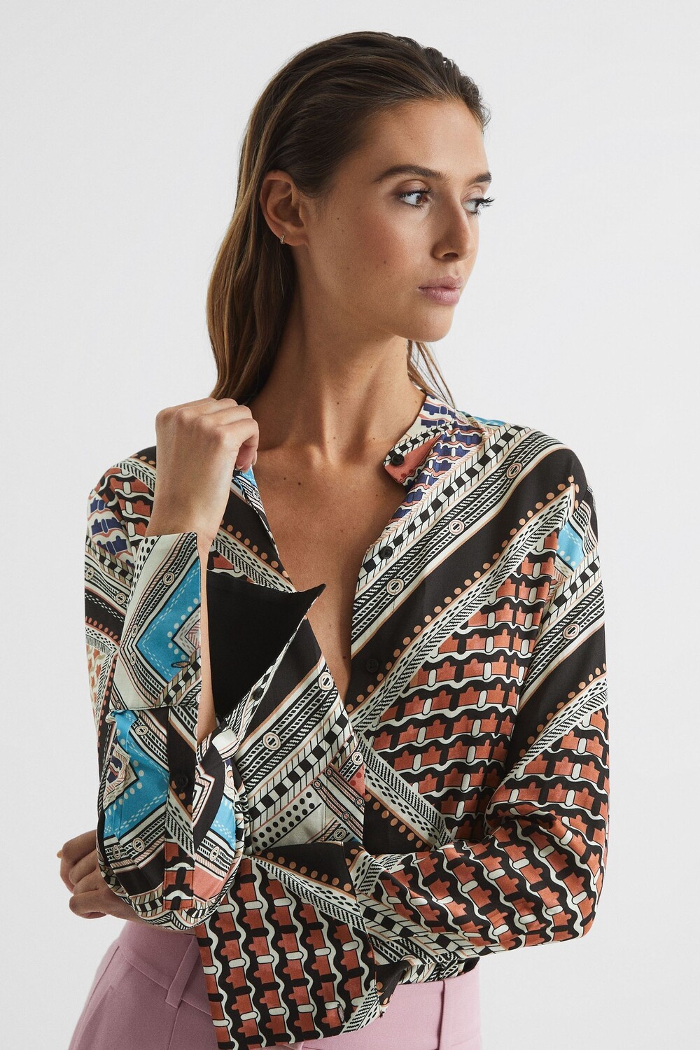 

Блузка Reiss Everly с шарфом и принтом Reiss, розовый