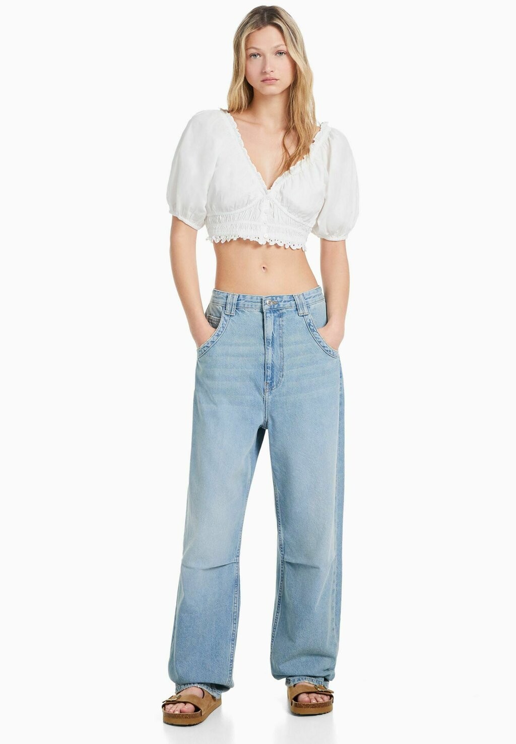 

Блузка Bershka