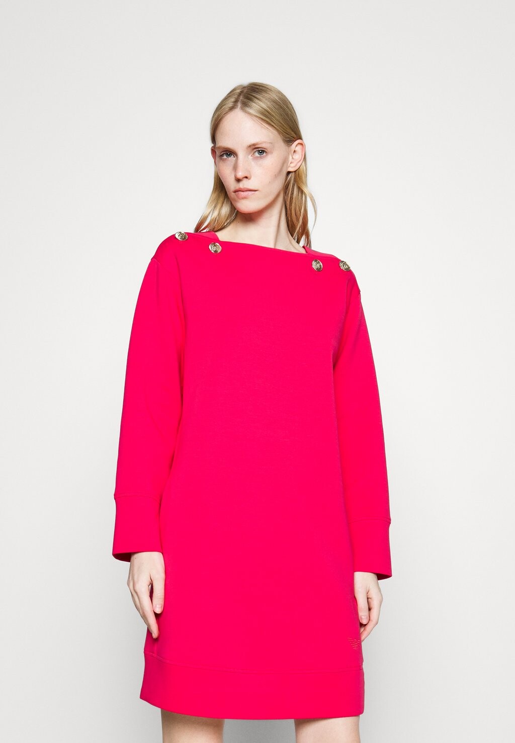 

Повседневное платье Emporio Armani