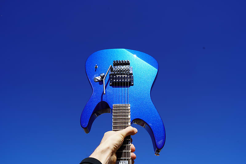 

Электрогитара ESP LTD DELUXE M-1 Custom '87 - Dark Metallic Blue 6-String Electric Guitar