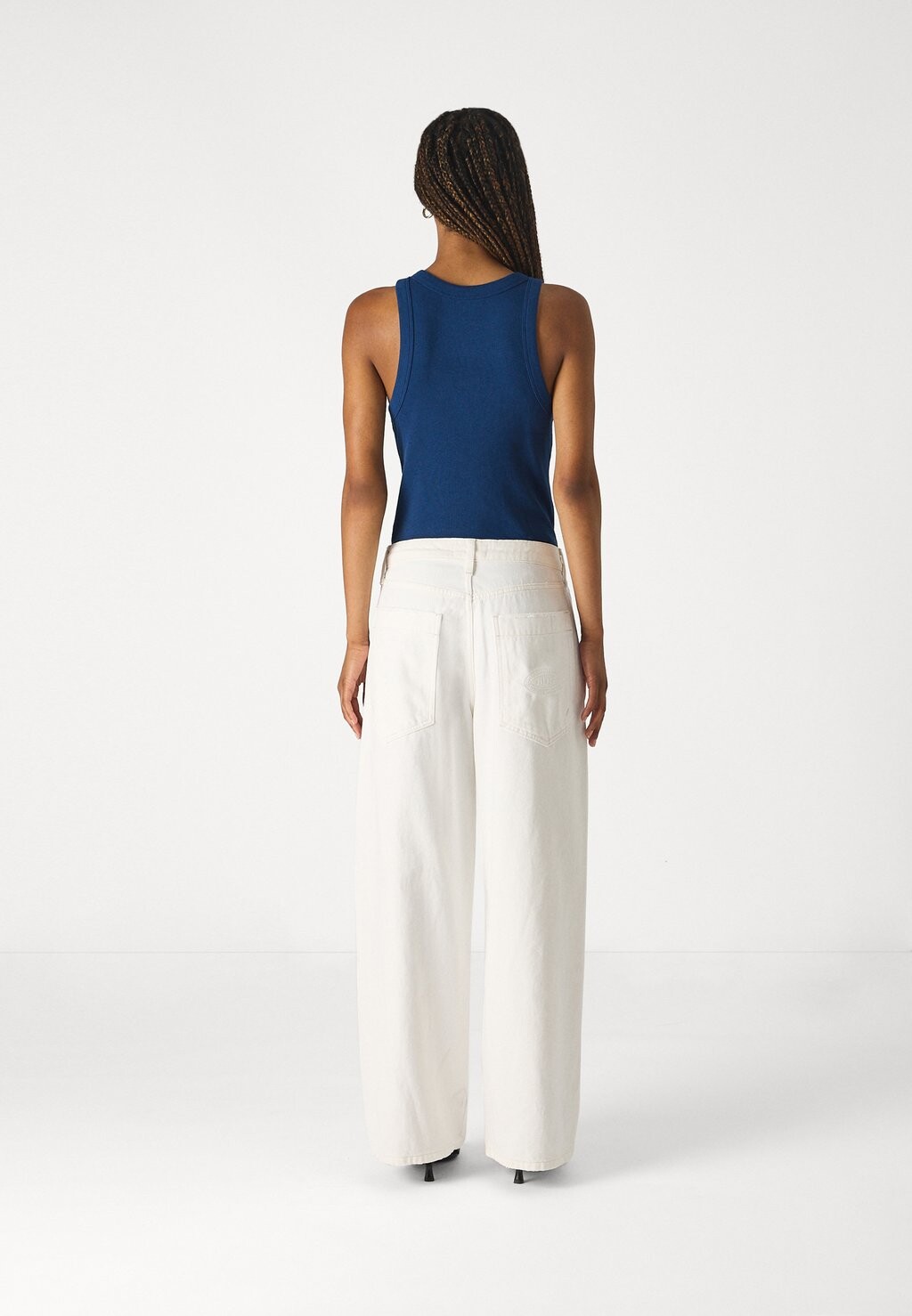

Джинсы-бойфренды JAYA BDG Urban Outfitters, белый