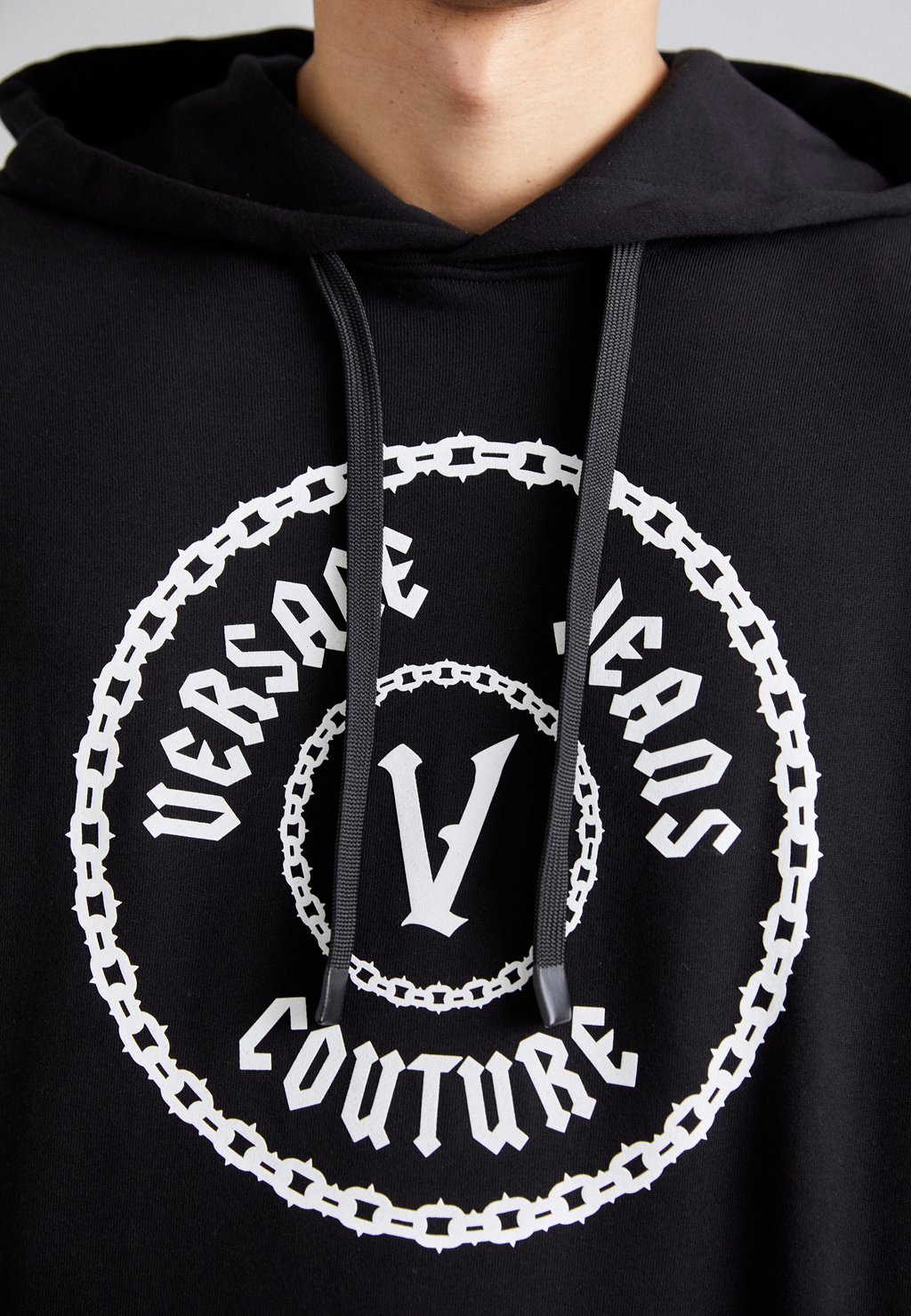 

Спортивный свитер CHAIN Versace, черный