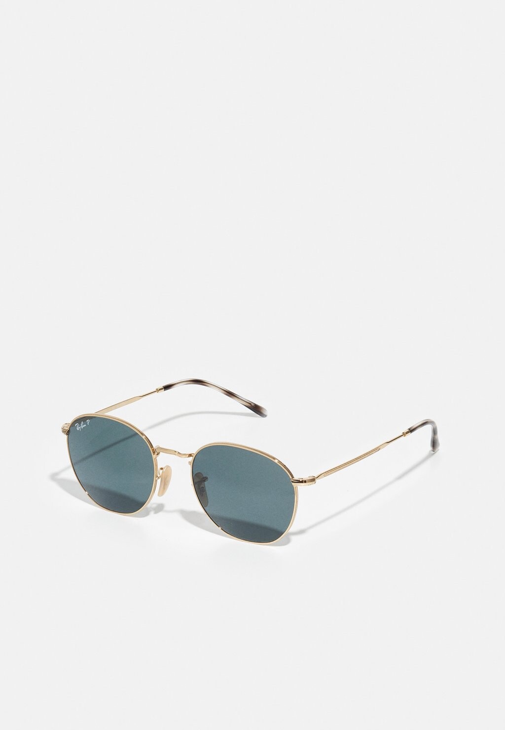 

Солнцезащитные очки Ray-Ban