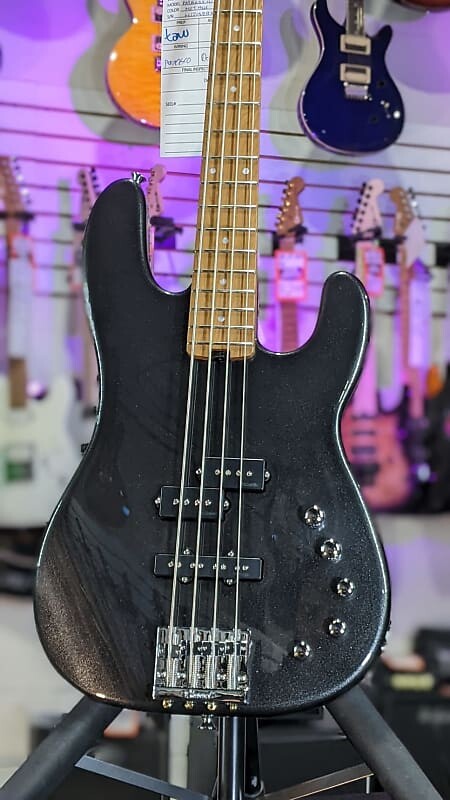 

Электрогитара Charvel Pro-Mod San Dimas Bass PJ IV - Metallic Black