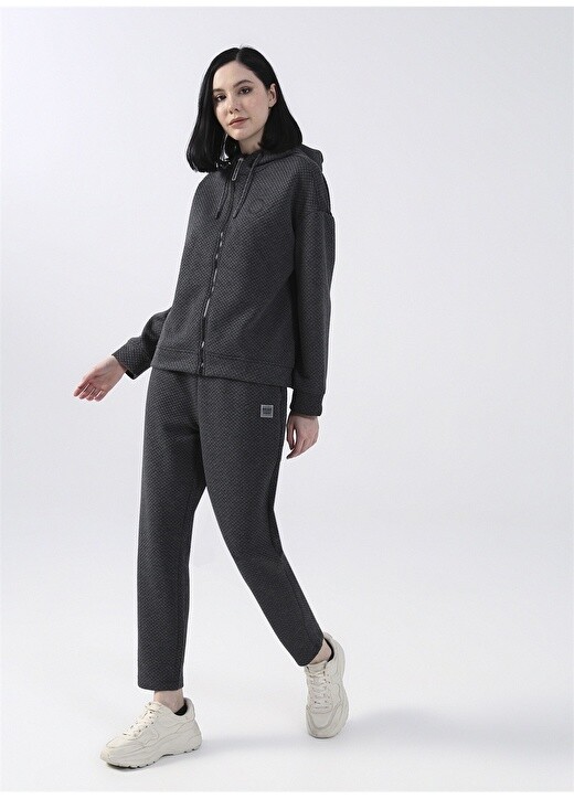 

Спортивные штаны Pierre Cardin