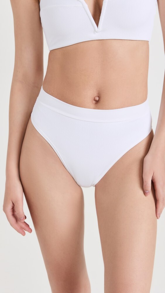 

Низ бикини L*Space Frenchi High Waisted, белый