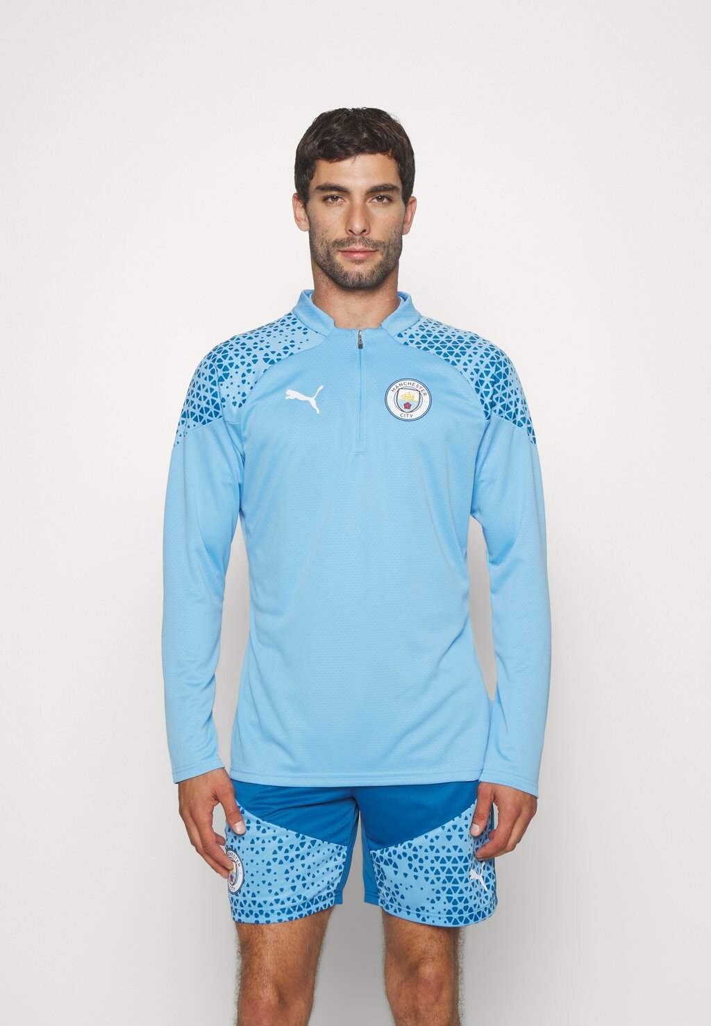 

Спортивная футболка Puma