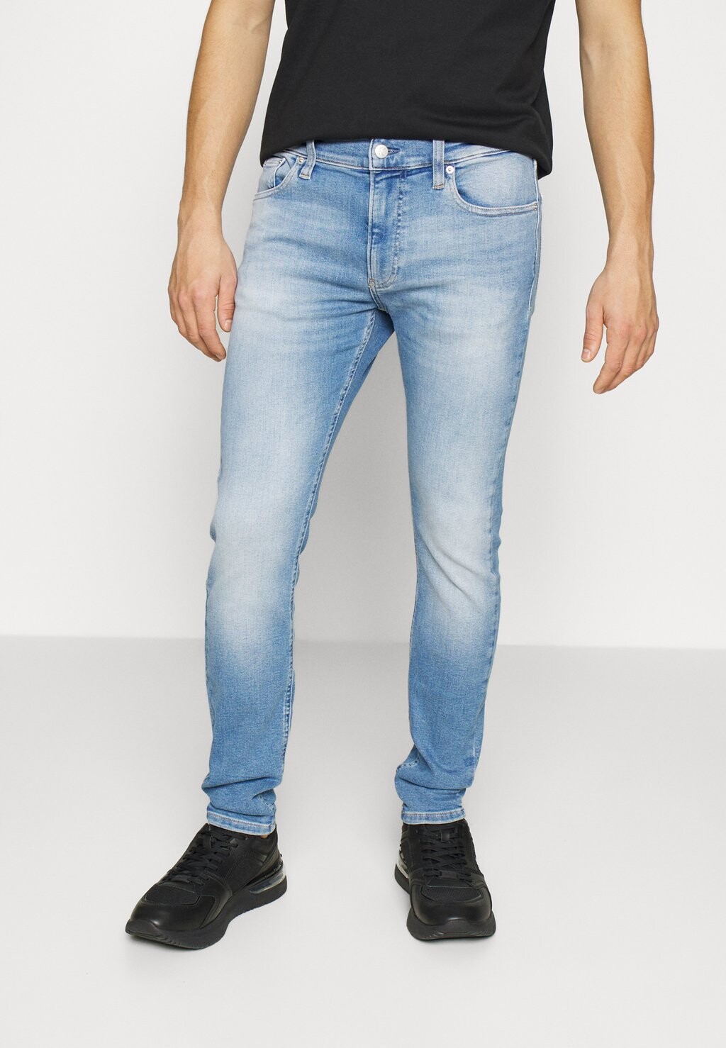 

Джинсы скинни Calvin Klein Jeans