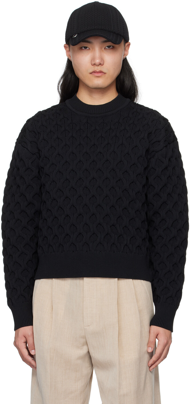 

Черный свитер с надписью Le pull Torsade Jacquemus
