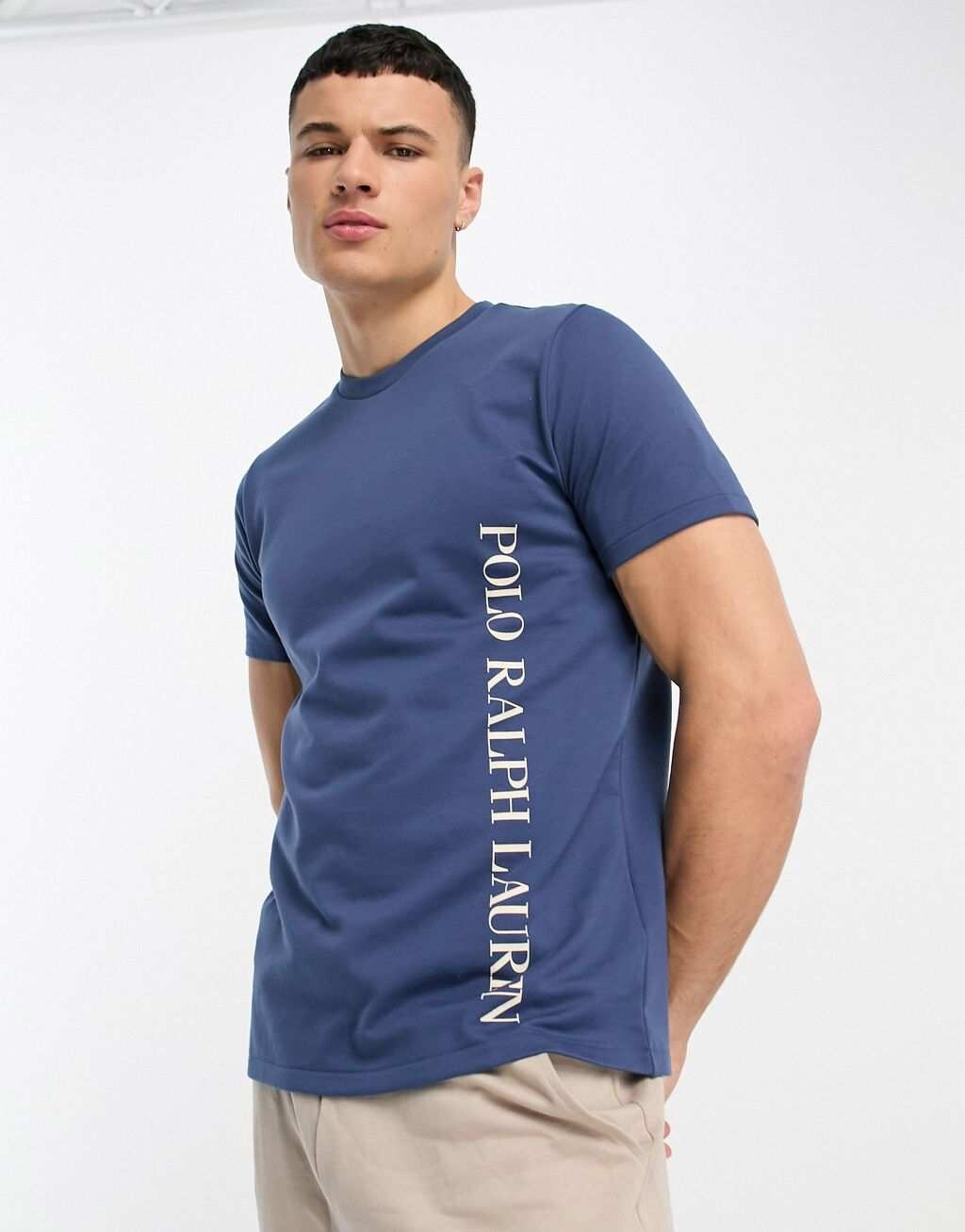 

Темно-синяя футболка для отдыха Polo Ralph Lauren с текстовым логотипом сбоку