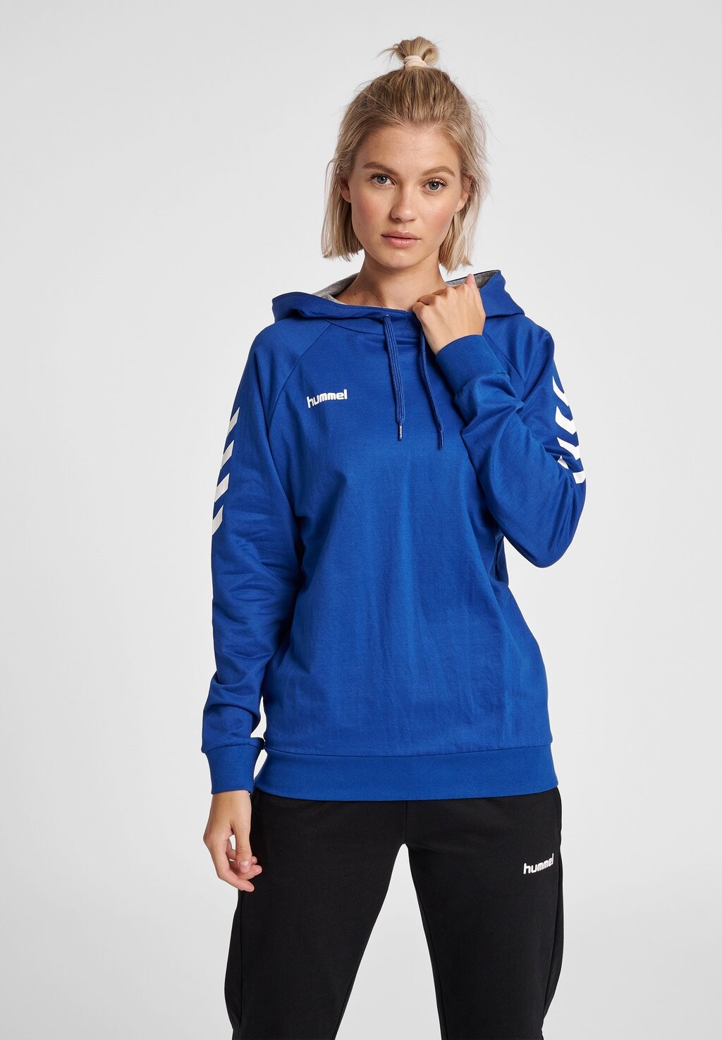 

Толстовка с капюшоном Hummel, синий