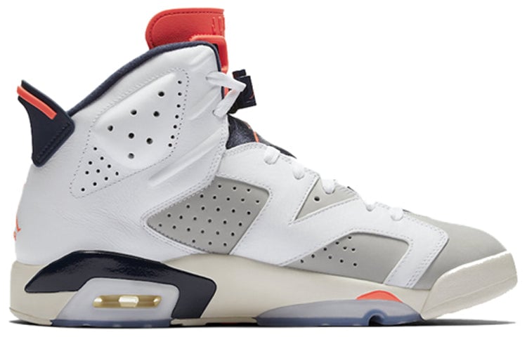 

Кроссовки Air Jordan 6 Retro