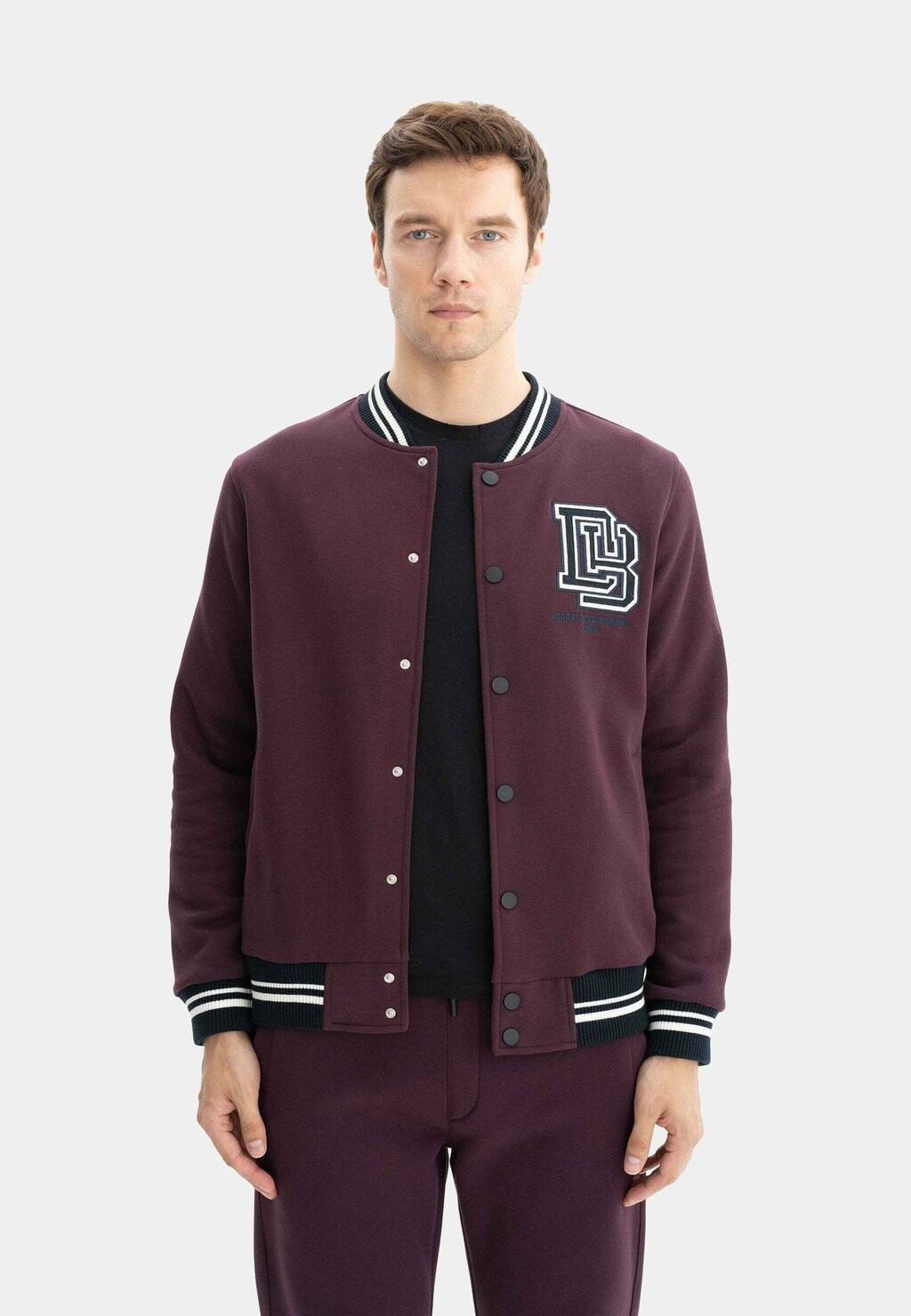 

Легкая куртка COLLEGE COLLAR SWEAT Arma, темно-фиолетовый вереск