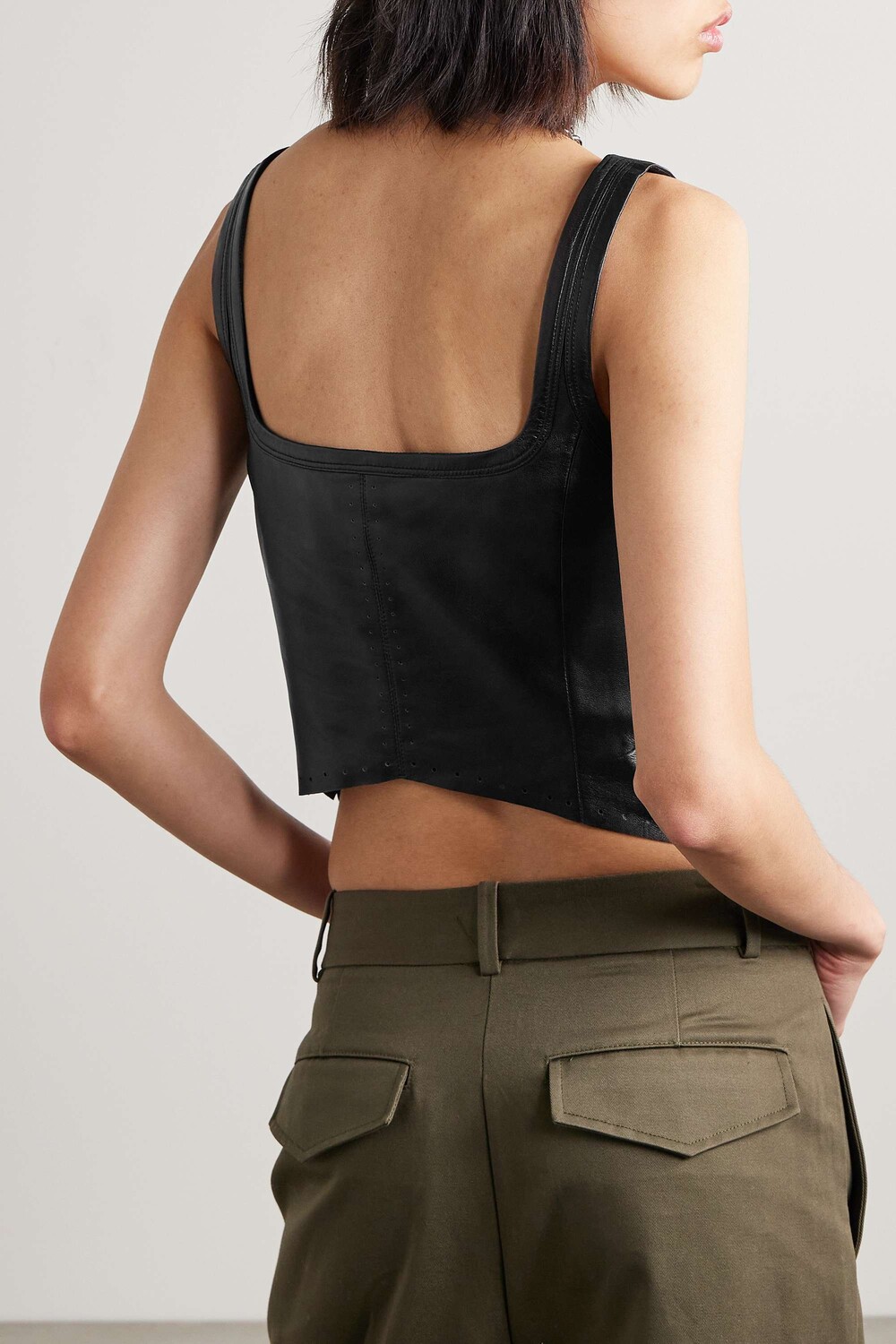 

HELMUT LANG Укороченная майка из перфорированной кожи, черный