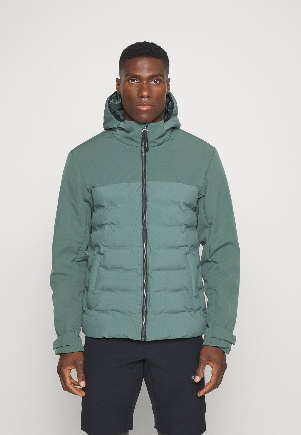 

Зимняя куртка Icepeak АЛЬБЕРС, цвет antique green