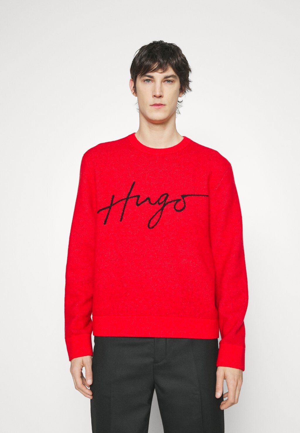 

Свитер HUGO