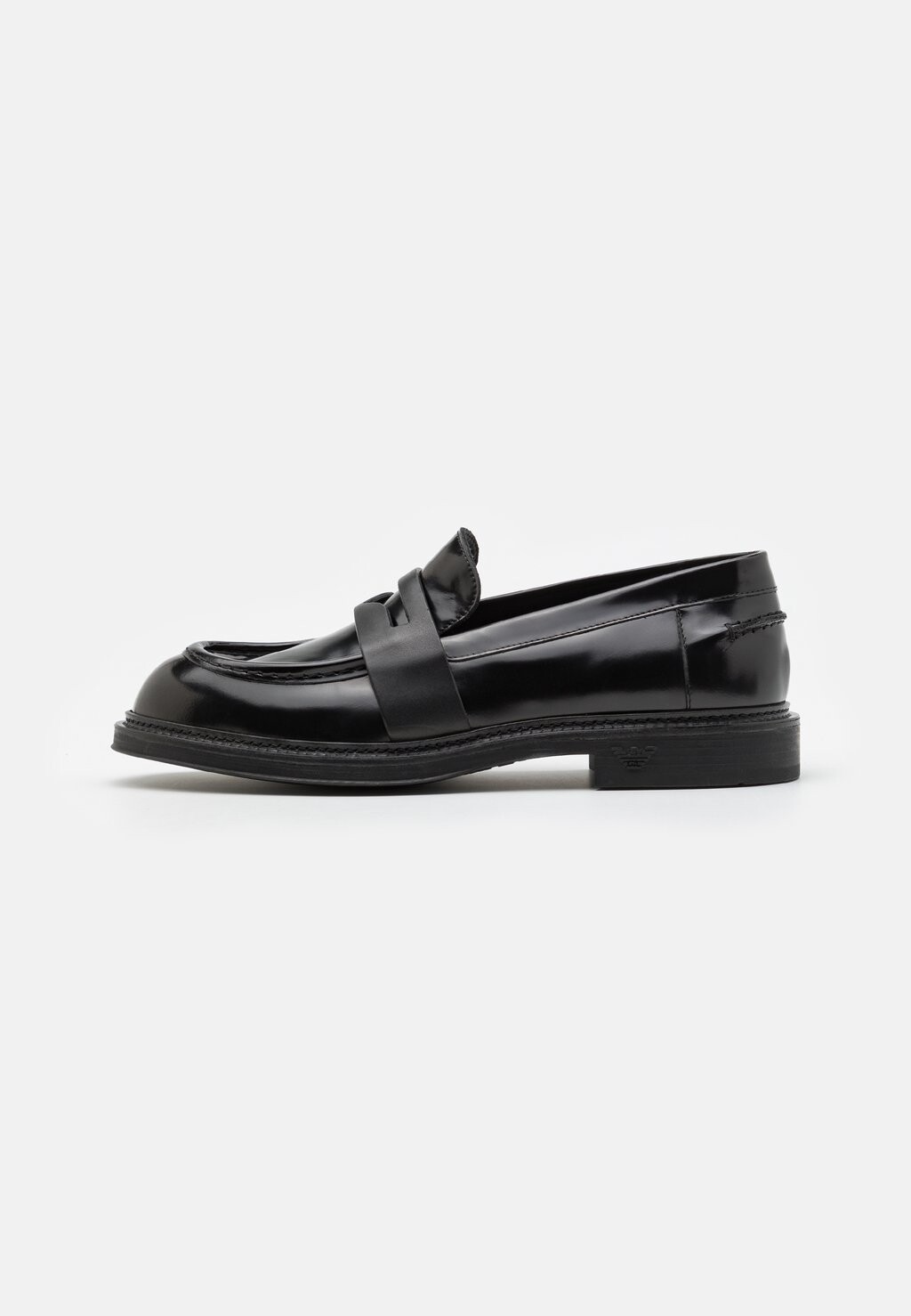 

Слипоны Emporio Armani, черные