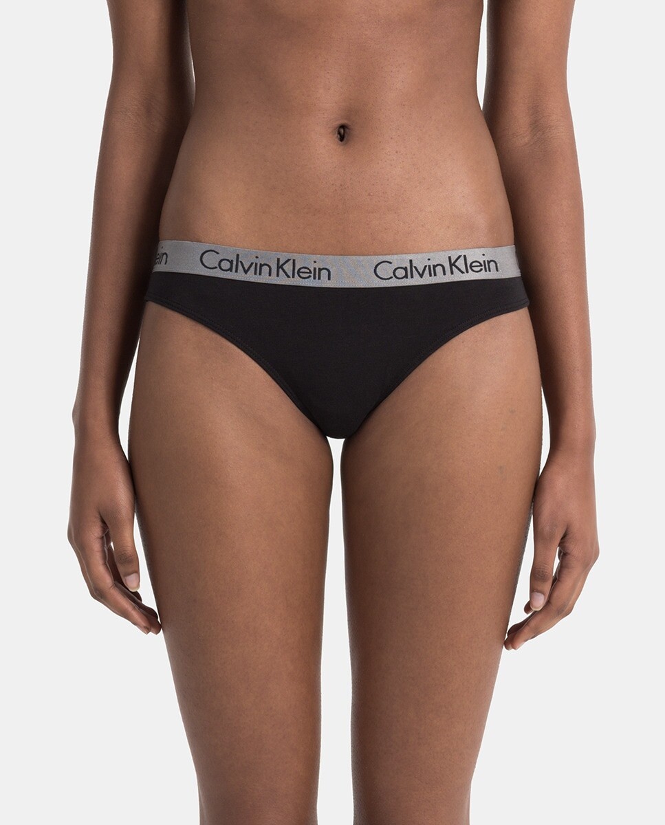 

Трусики Calvin Klein из блестящего хлопка с контрастной талией Calvin Klein, черный