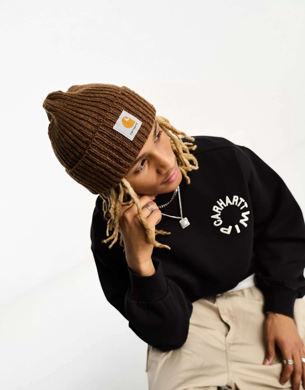 

Коричневая англистическая шапка Carhartt WIP