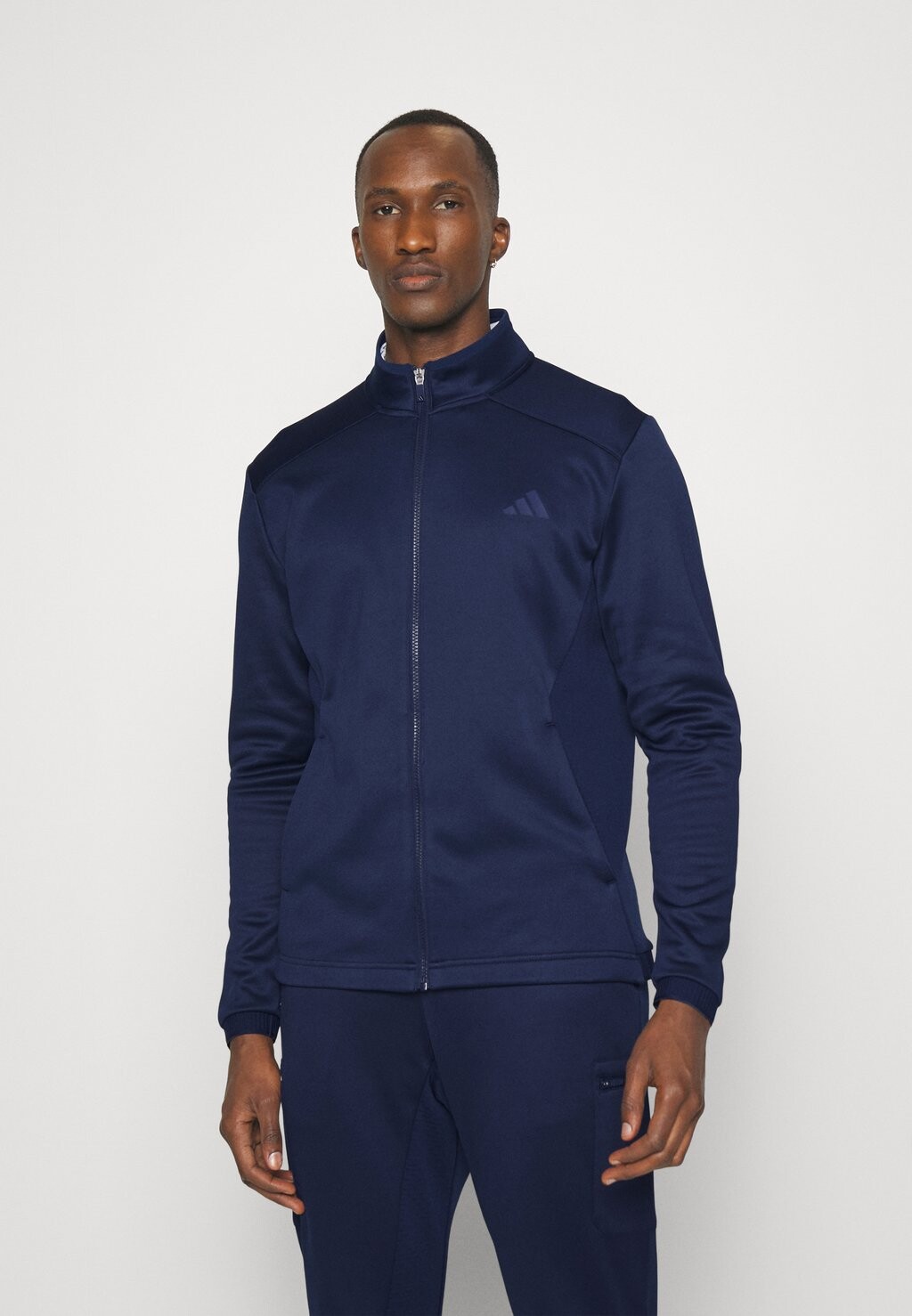 

Спортивный топ adidas Golf