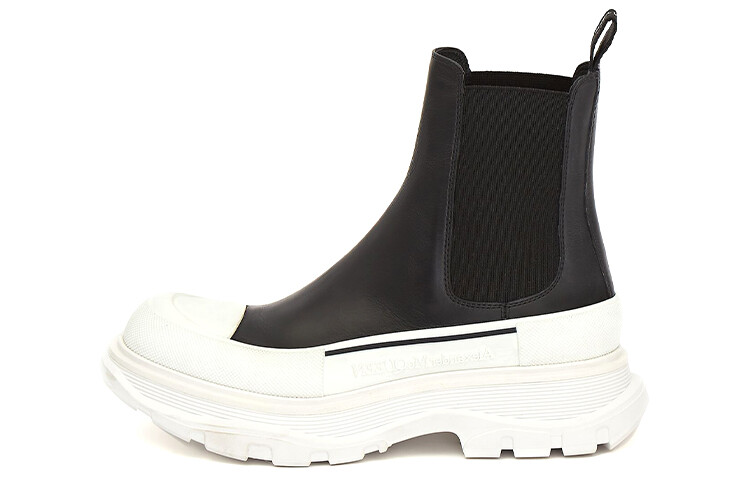 

Ботинки челси Alexander McQueen Wmns Tread Slick, черные