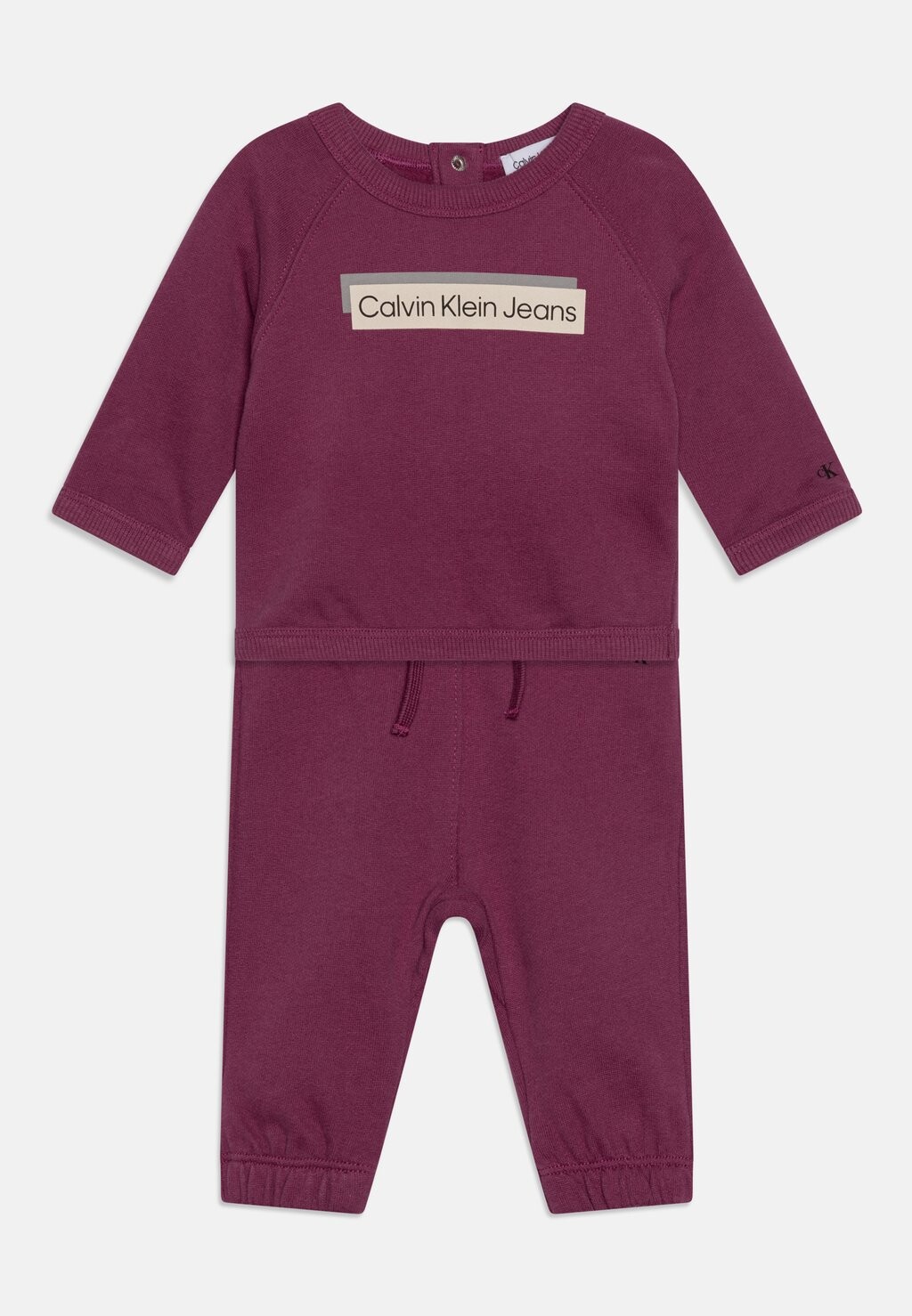 

Спортивный костюм BABY HERO LOGO UNISEX SET Calvin Klein Jeans, цвет amaranth