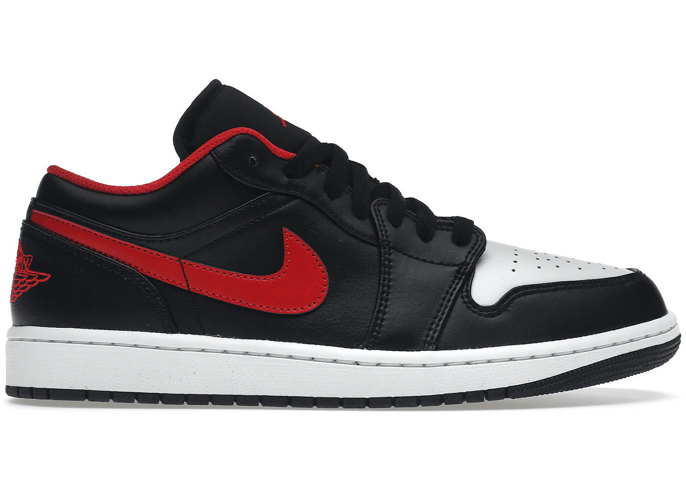 

Кроссовки Air Jordan 1