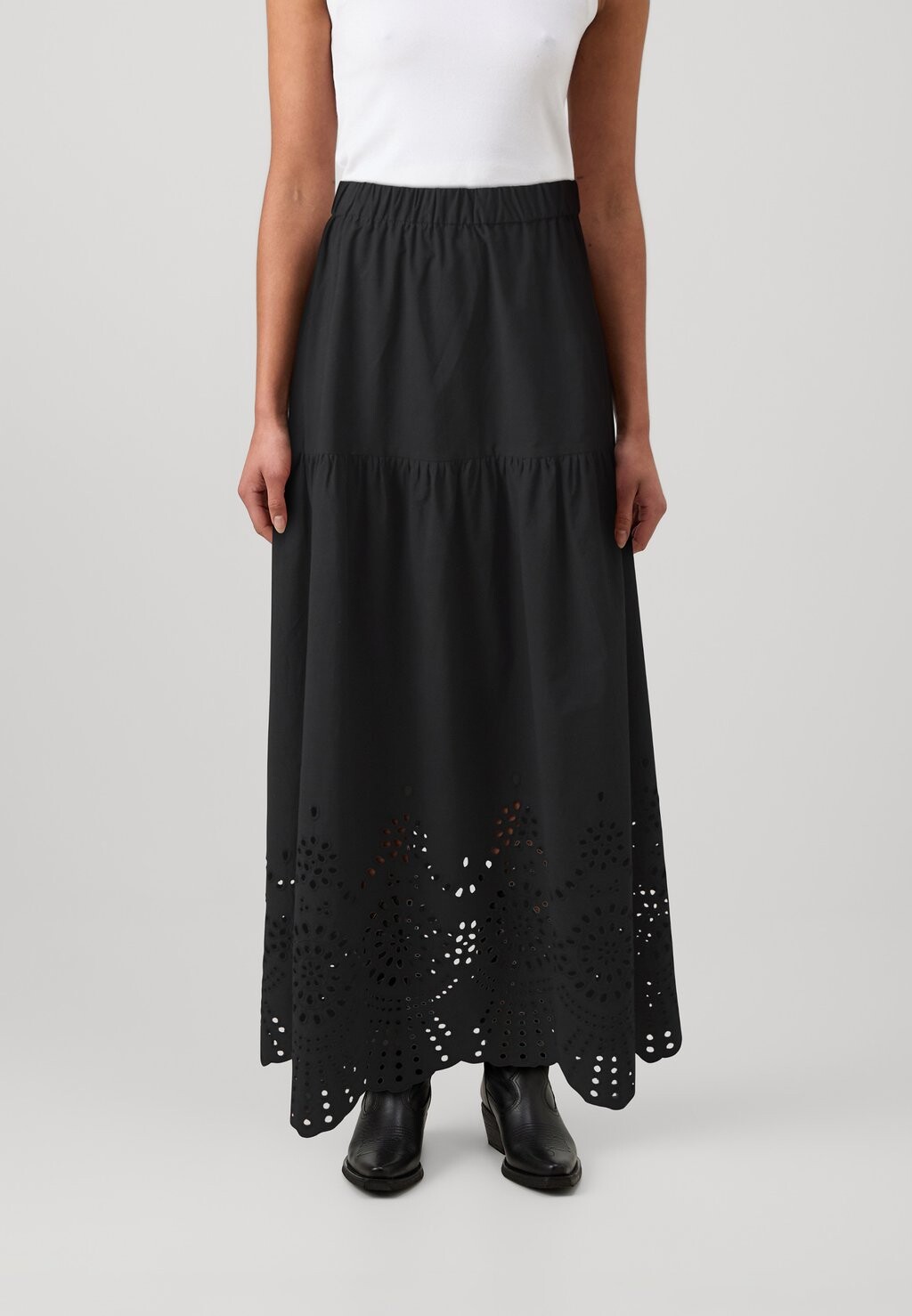 

Длинная юбка ONLROXANNE ALICIA ANKEL SKIRT ONLY Tall, черный