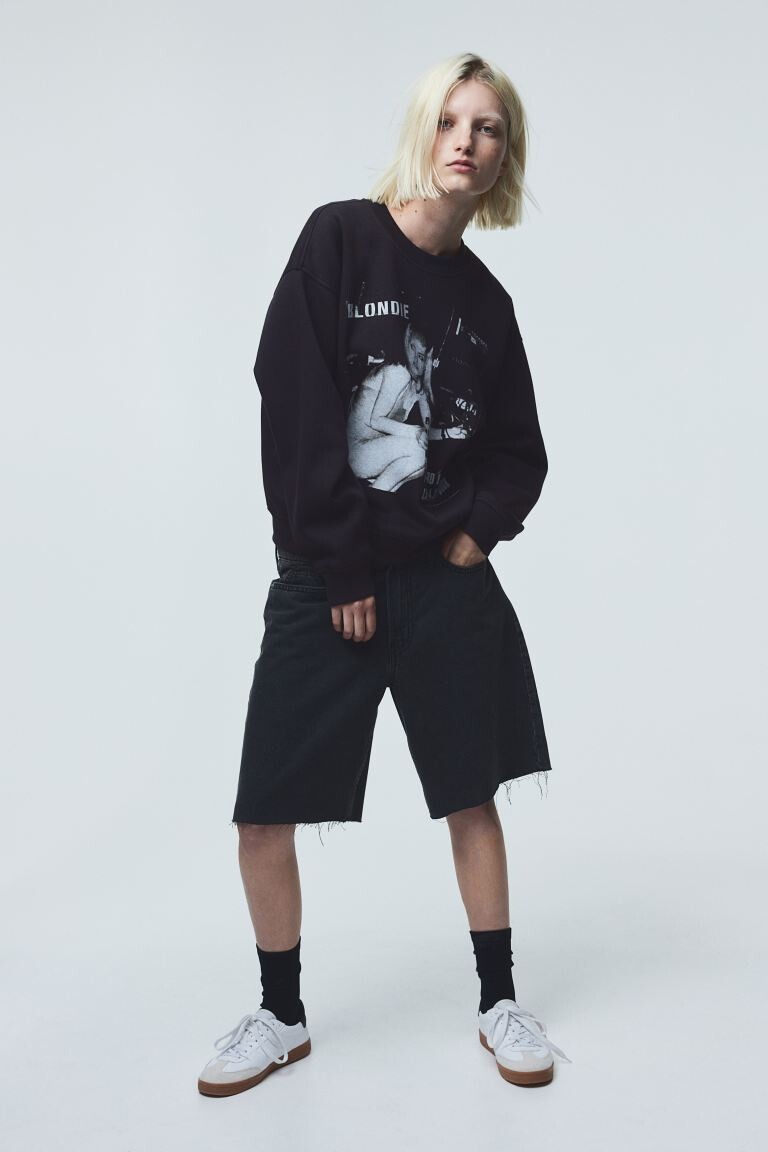 

Толстовка с принтом H&M