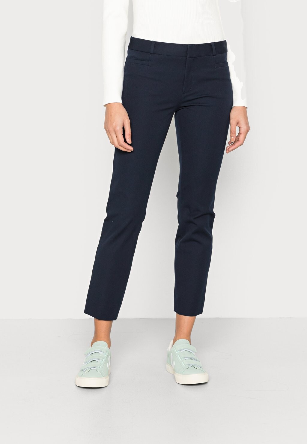 

Брюки MODERN SOLIDS Banana Republic, преппи темно-синий