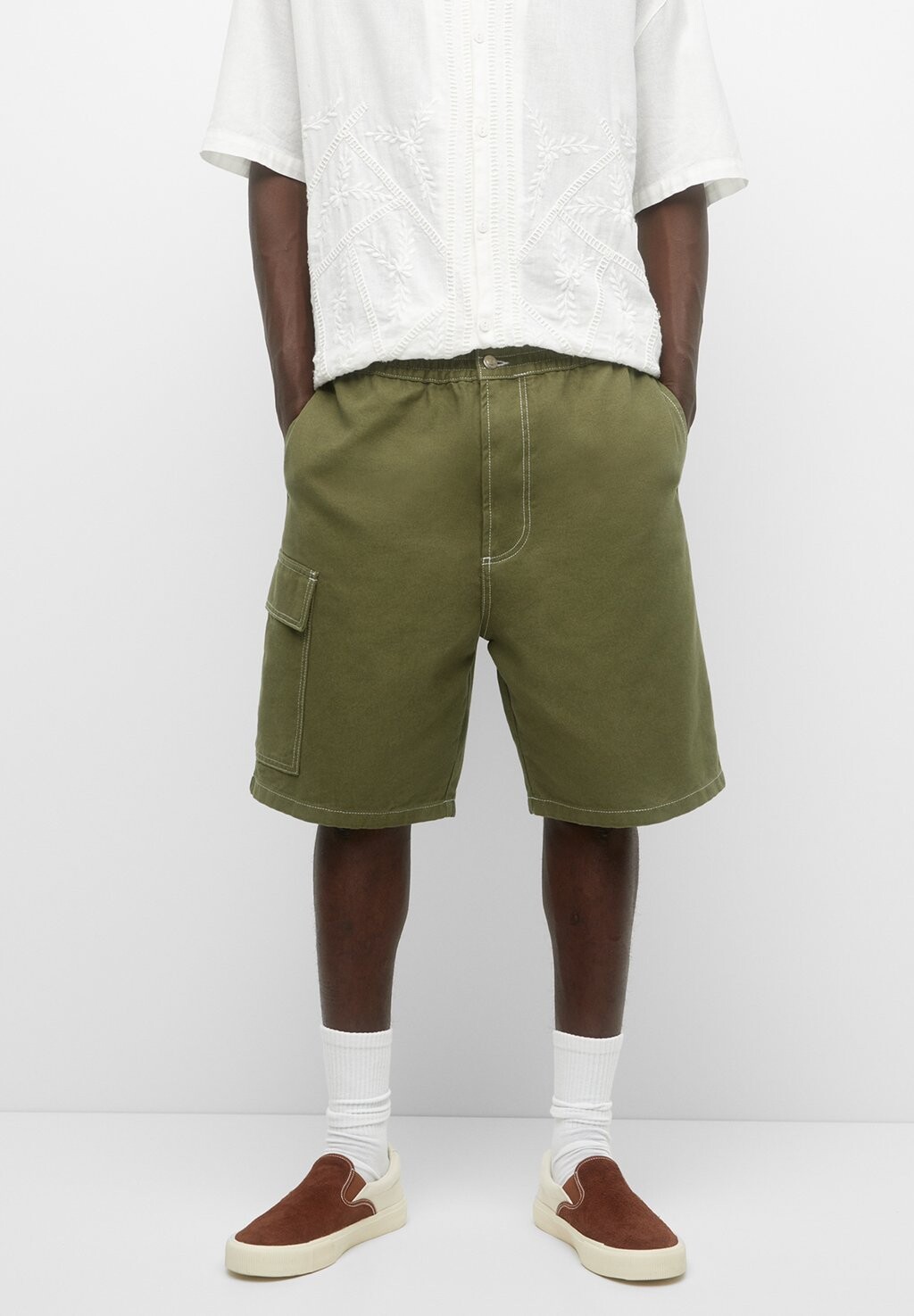 

Шорты Stwd Bermuda PULL&BEAR, хаки