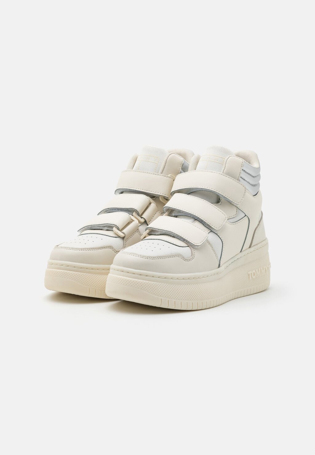 

Высокие туфли Tommy Jeans RETRO BASKET CHUNKY, слоновая кость, Бежевый