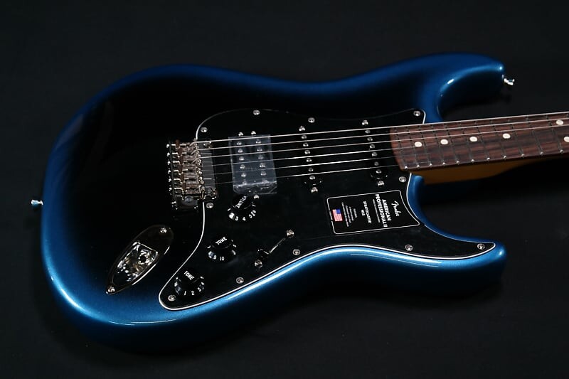 

Электрогитара Fender American Professional II Stratocaster HSS - Rosewood Fingerboard - Dark Night 258