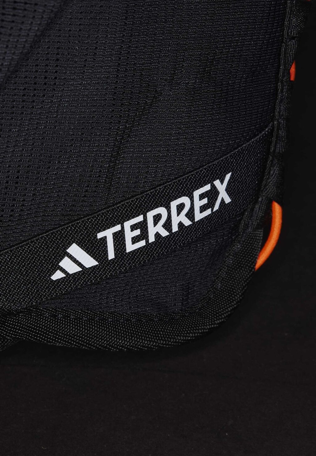 

Рюкзак Aeroready Speed Adidas Terrex, черный белый