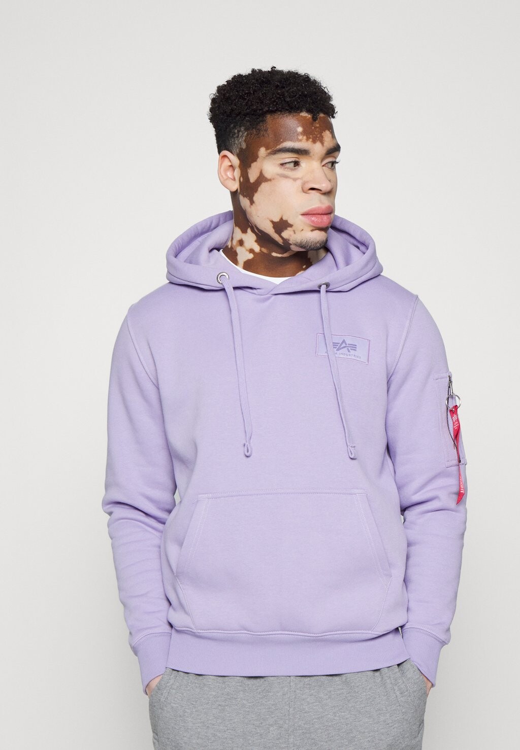 

Худи Alpha Industries, Серый