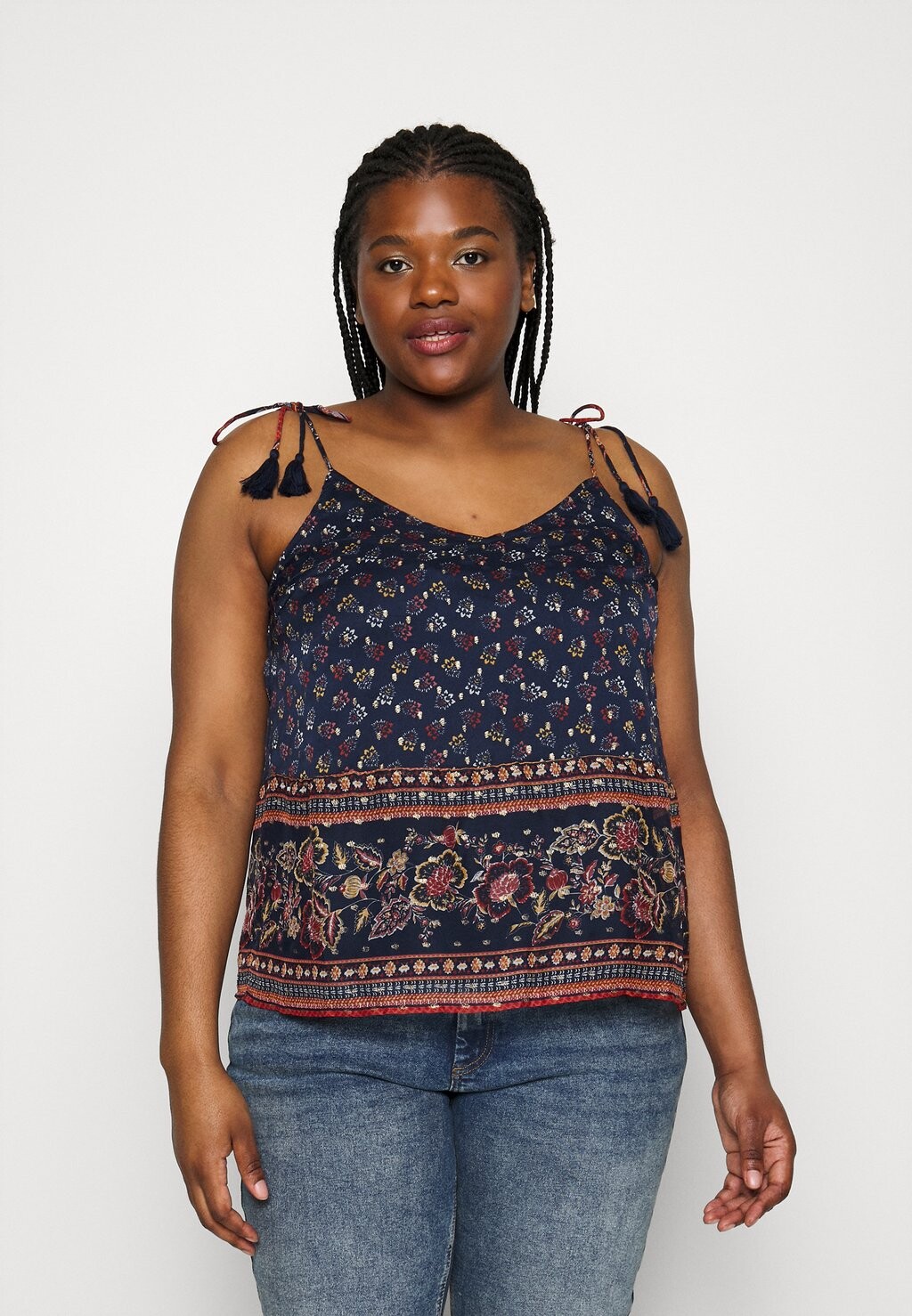 

Топ Vero Moda
