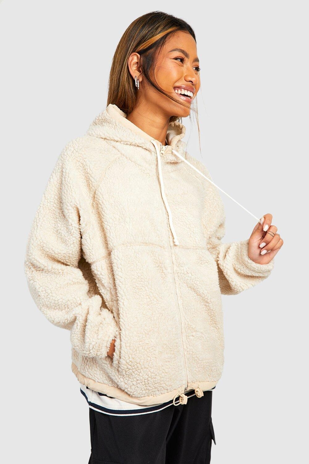 

Куртка с капюшоном и молнией Тедди boohoo, белый
