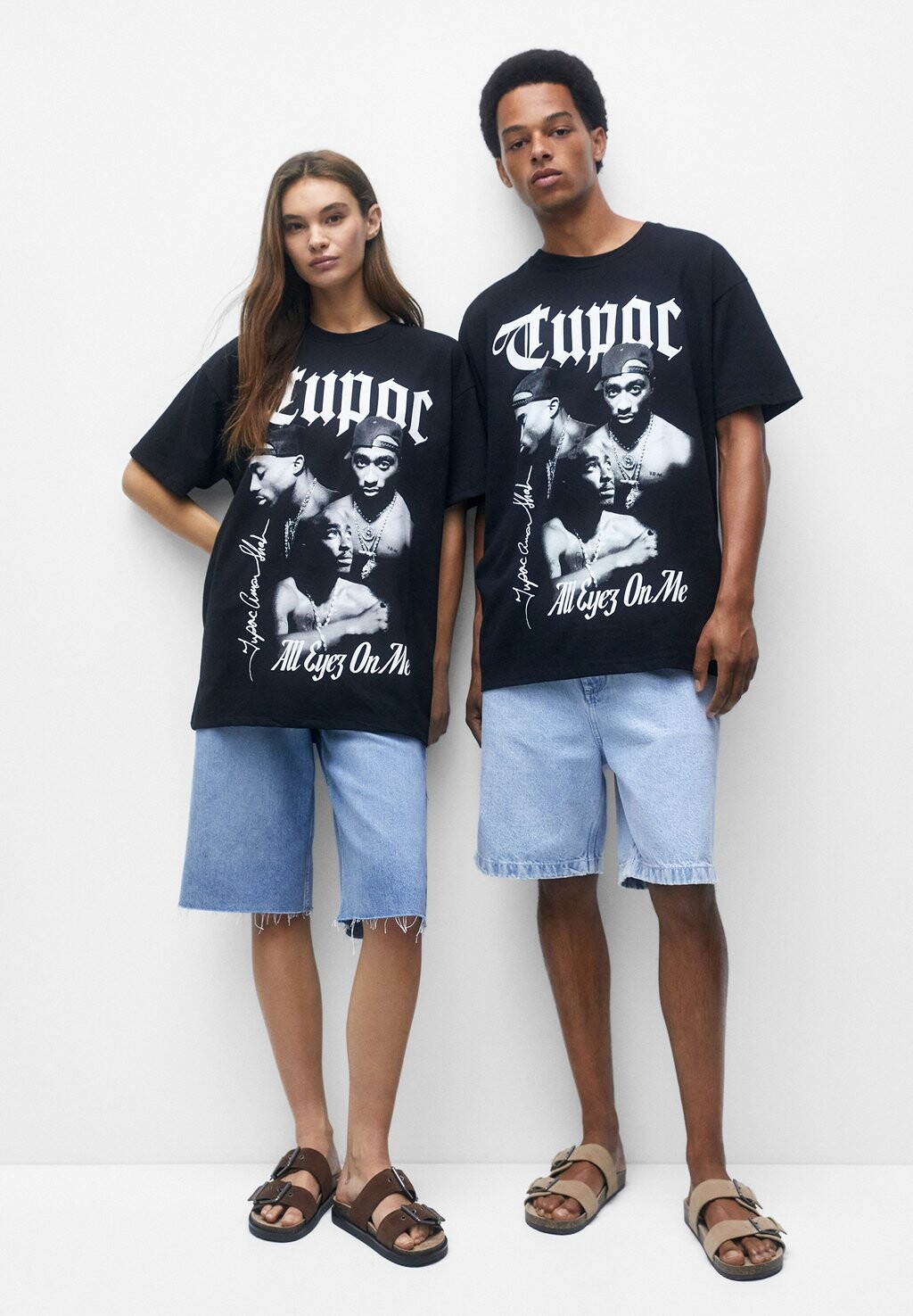 

Футболка с принтом PULL&BEAR, черный