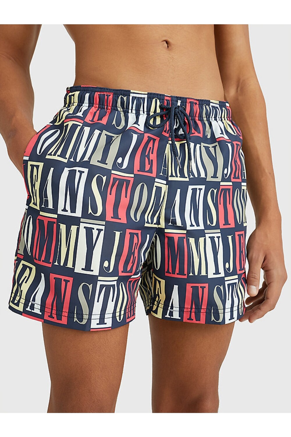 

Шорты Tommy Hilfiger
