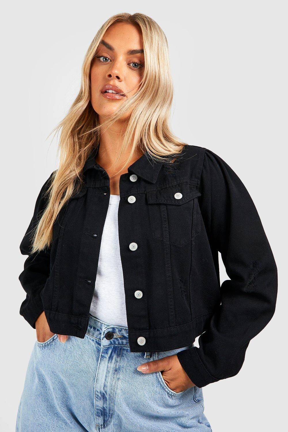

Джинсовая куртка Plus с потертостями и объемными плечами boohoo, черный