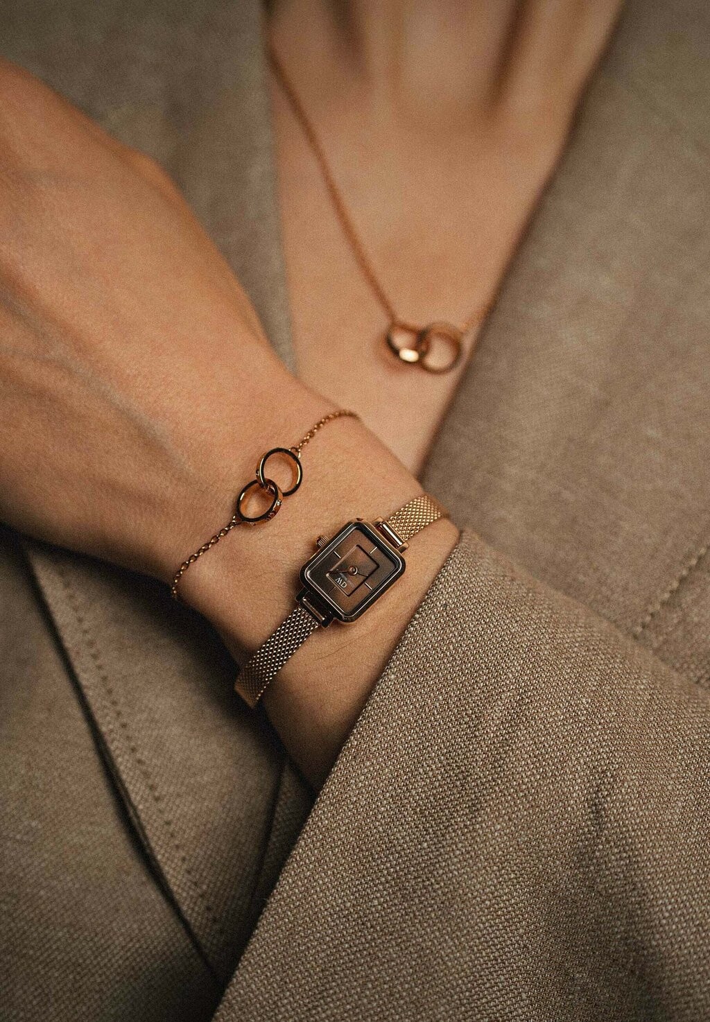 

Часы QUADRO MINI Daniel Wellington, цвет rose gold-coloured