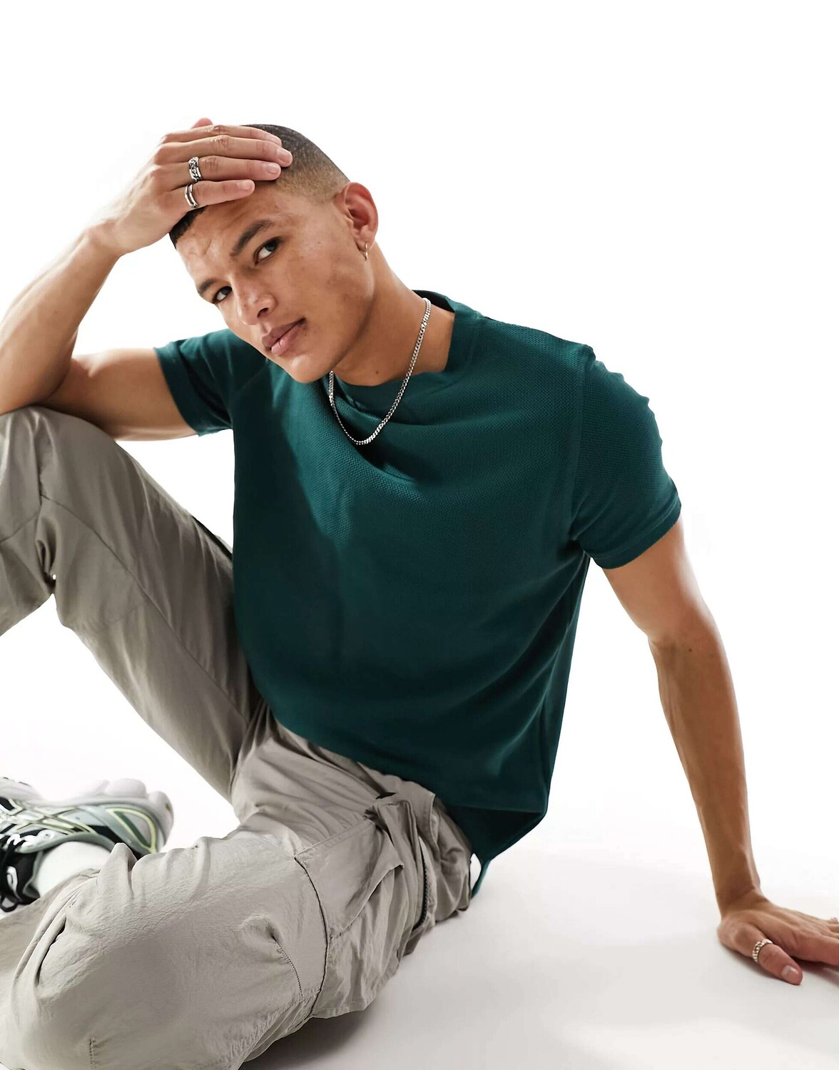 

Вафельная футболка Bershka бутылочно-зеленого цвета, Зеленый