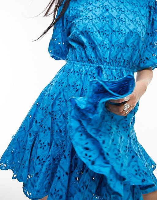 

Голубое платье мини-капля Topshop Broderie Godet, Синий