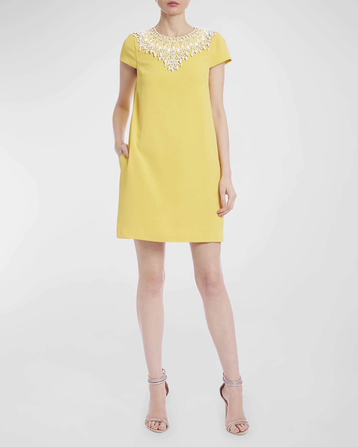 

Мини-платье А-силуэта с бисером Badgley Mischka Collection, цвет Yellow