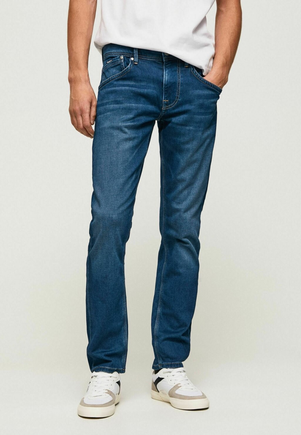 

Джинсы прямого кроя Pepe Jeans