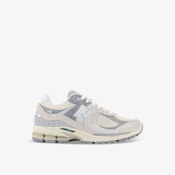 

Кроссовки 2002 года с низкими берцами из замши и сетки с логотипом New Balance, серый