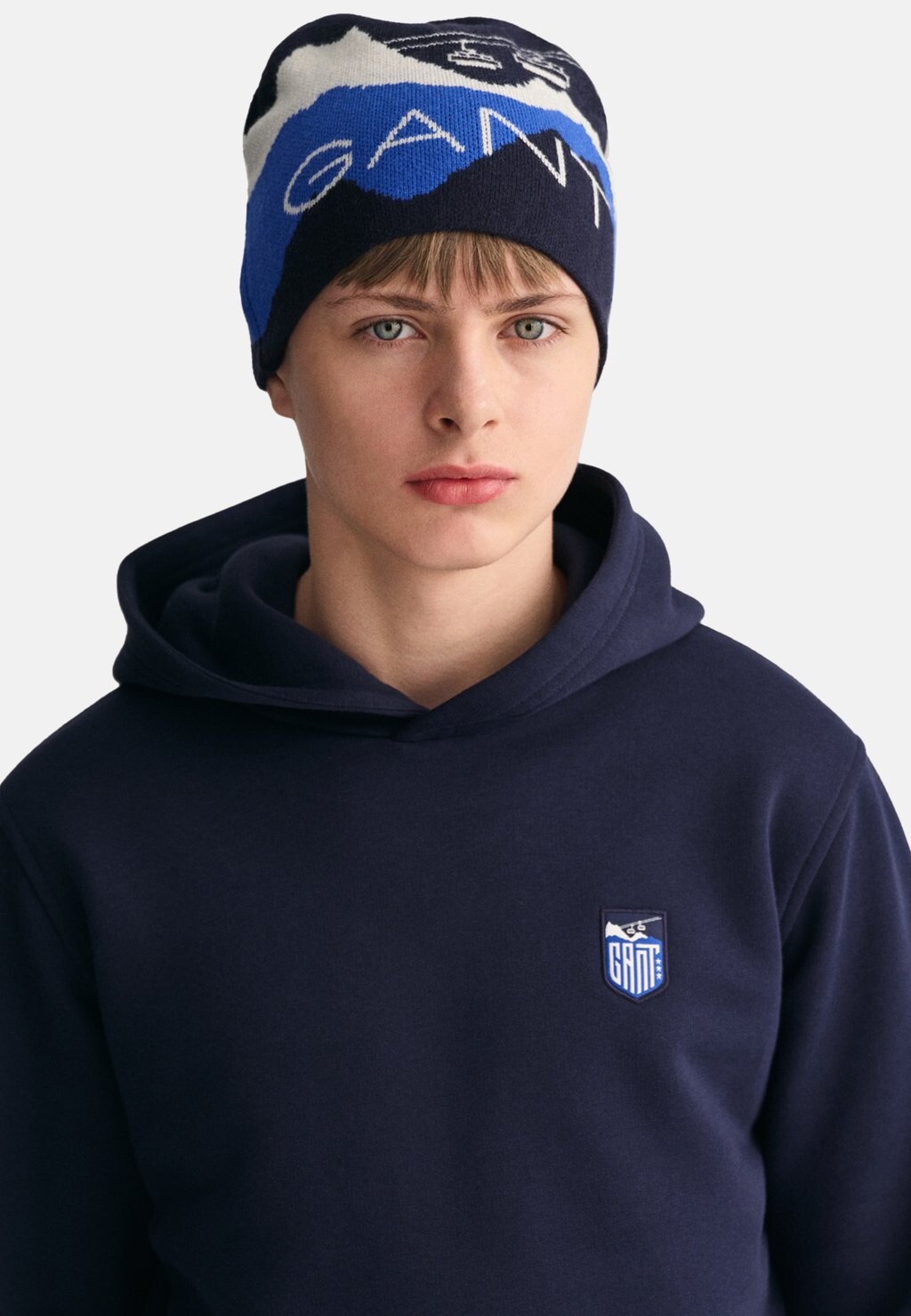 

Шапка Alpine Graphic GANT, цвет evening blue