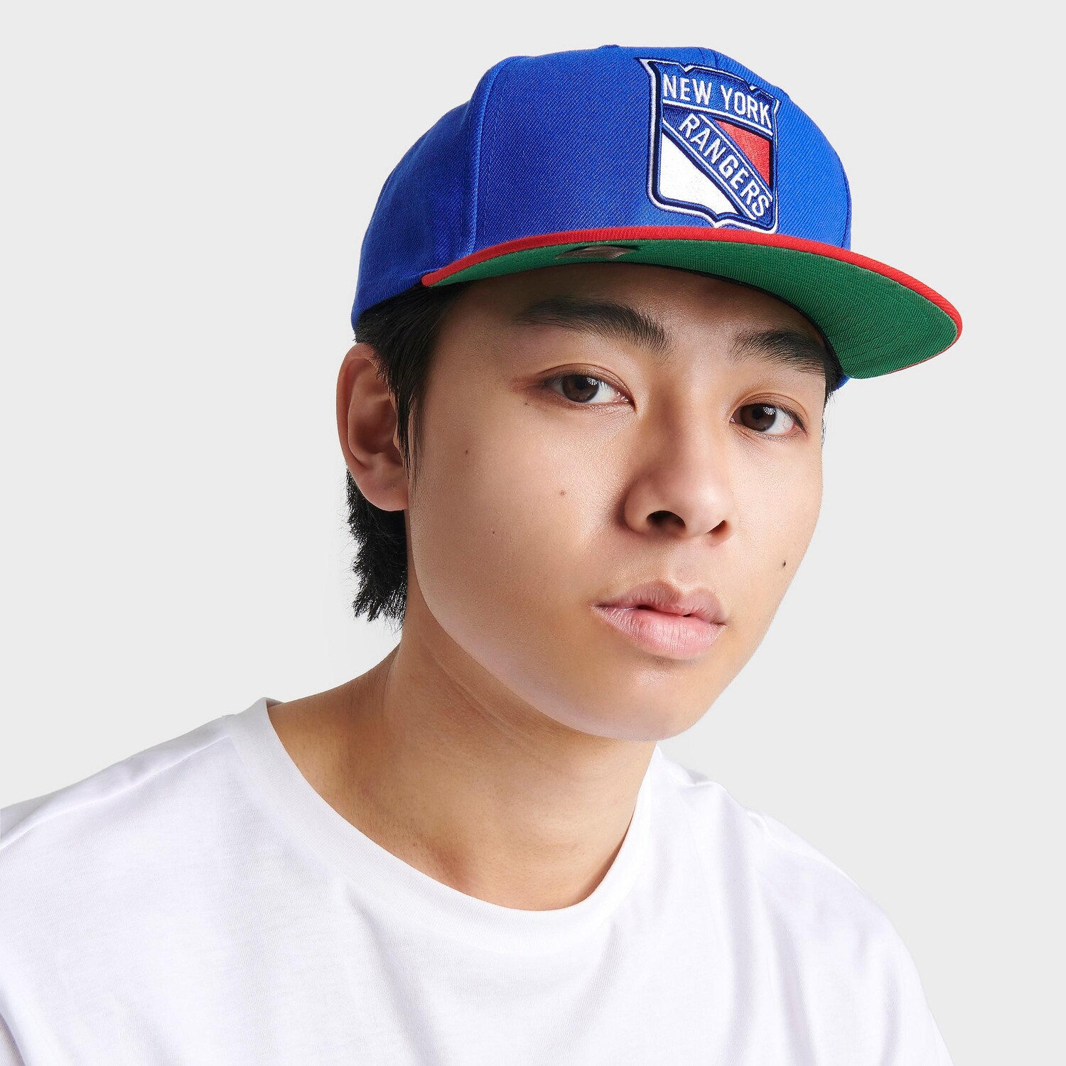 

Двухцветная бейсболка Mitchell & Ness New York Rangers НХЛ, синий